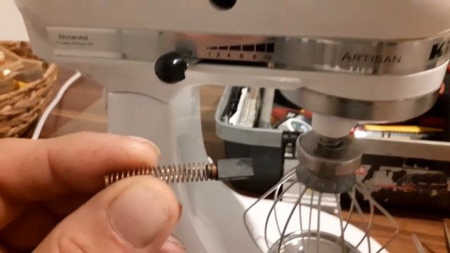KitchenAid Reparatur Kohlenbürste Umtauschen