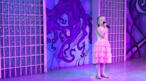 Песенка «Веселая такса по имени Клякса»