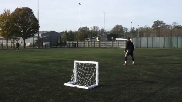 INSANE FOOTBALL/SOCCER TRICK SHOTS | F2FREESTYLERS | Billy Wingrove & Jeremy Lynch смотреть онлайн