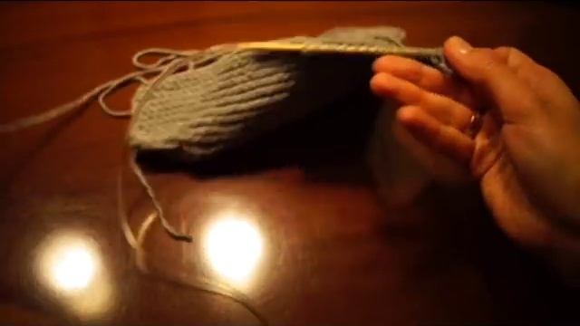 Как связать тапочки (спицы). Тапочки одним полотном. ? смотреть онлайн