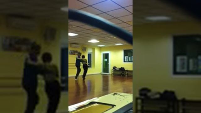 Sam dance et Mouss kizomba смотреть онлайн