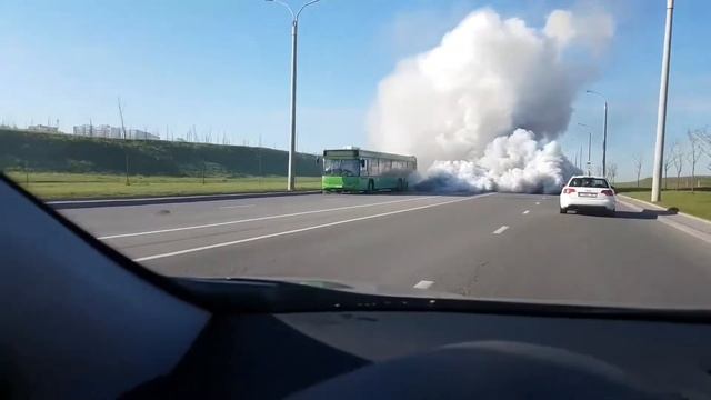 Мотор автобуса в разнос смотреть онлайн