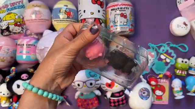 АСМР HELLO KITTY ИГРУШКИ-СЮРПРИЗ, РАСПАКОВКА смотреть онлайн