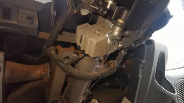 Crank but No Start? Solved! | Common Ford Problem | 5 minute Ignition Barrel Switch Swap. смотреть онлайн