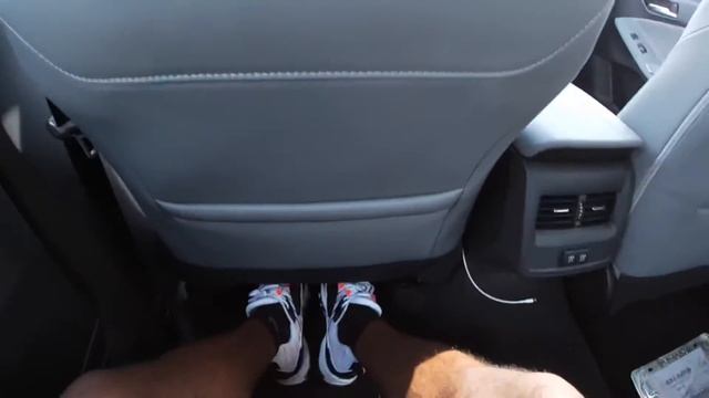 2020 Toyota Avalon - A Fuel Efficient Sedan