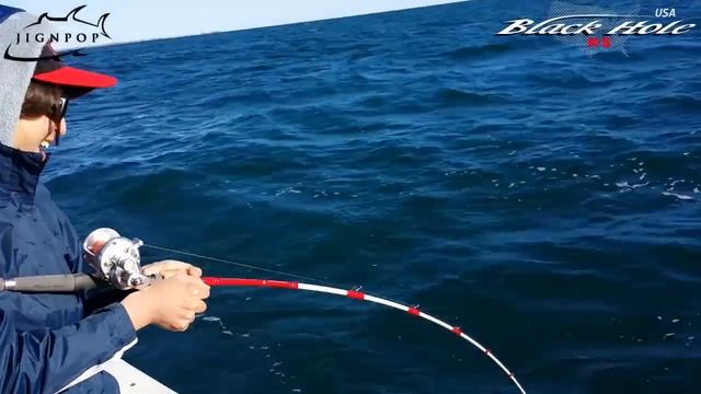 11lb Blackfish! Black Hole Magic Eye 753B Rod in Action! смотреть онлайн