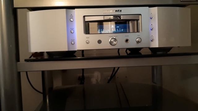 Marantz SA15 s1 sound with cd and SACD смотреть онлайн