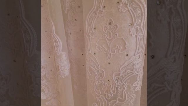 Красивая Бархатная тюль с камнями которая подойдет в зал/спальню. Отличного качества смотреть онлайн