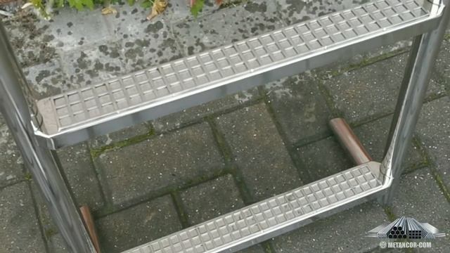Лестница из нержавеющей стали смотреть онлайн