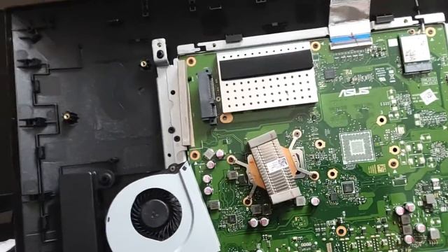 Asus V222 - разборка моноблока с битой матрицей смотреть онлайн