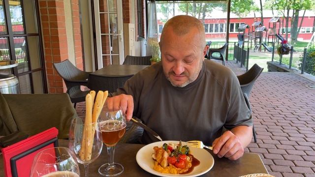 Кукурузный цыпленок смотреть онлайн