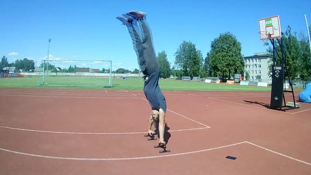 Спорт | #174 Улучшается горизонт и отжимания в стойке! смотреть онлайн