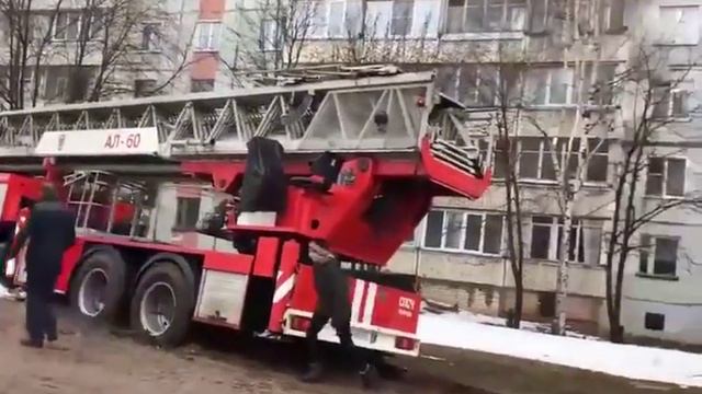 "Дорог не было, чтобы немцам было труднее".. смотреть онлайн