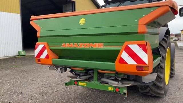 Köp Gödningsspridare Amazone ZA M 3000 på Klaravik смотреть онлайн