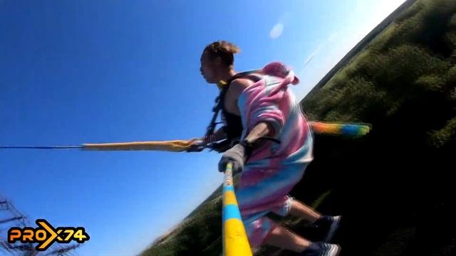 Прыжки с верёвкой #FreeFallProX команда #ProX74 объект #AT53 Chelyabinsk #RopeJumping 2020 смотреть онлайн