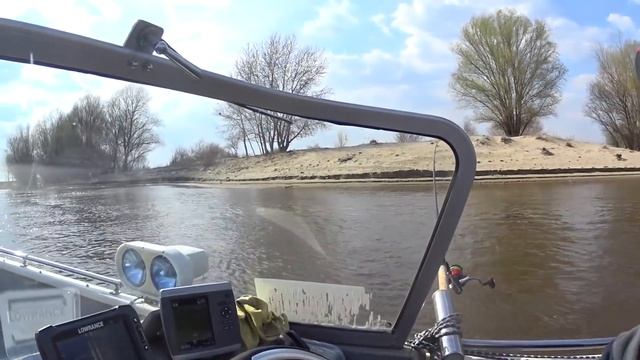 Рыбалка в Астрахани. Весна 2018. Ловля судака на воблеры смотреть онлайн