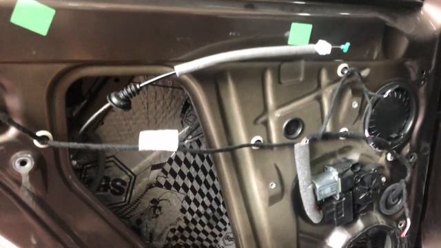 Можно ли уменьшить шум в салоне Skoda Octavia при помощи простой, бюджетной шумоизоляции смотреть онлайн
