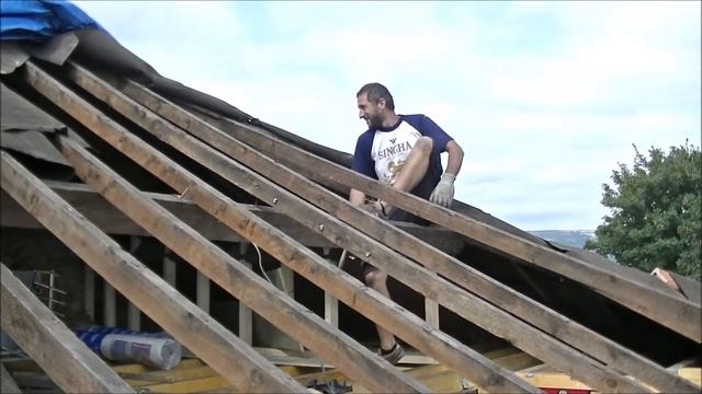 Loft conversion Part 8 - Build dormer cheeks & remove old rafters. Dormer cheek construction!! смотреть онлайн