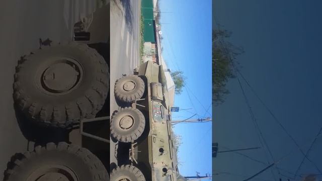 Ростовская обл..сл Родионовка-русская техника движется к границы Украины смотреть онлайн
