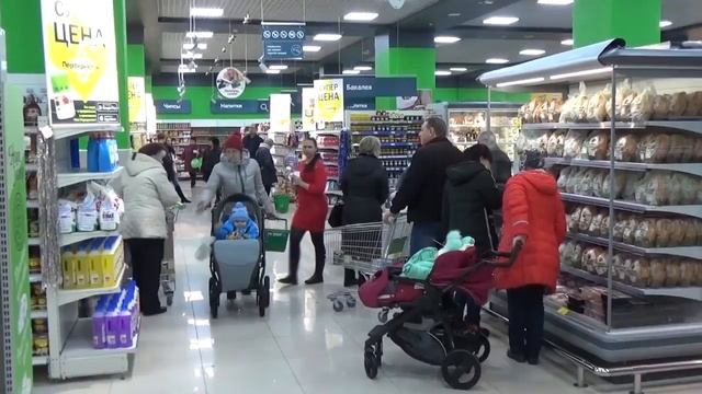 В Пятигорске прошло открытие нового супермаркета 'Перекресток' смотреть онлайн