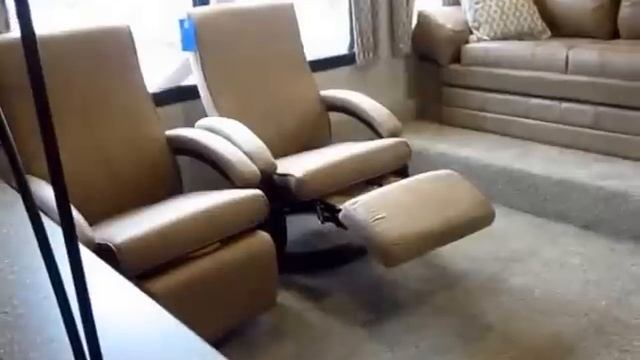 (Sold) HaylettRV.com - 2016 Light 311FLR Front Living Fifth Wheel by Open Range RV смотреть онлайн