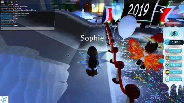 Roblox royale high | how to get the party hat смотреть онлайн