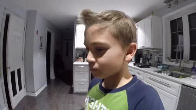GoPro in automatic vacuum cleaner смотреть онлайн