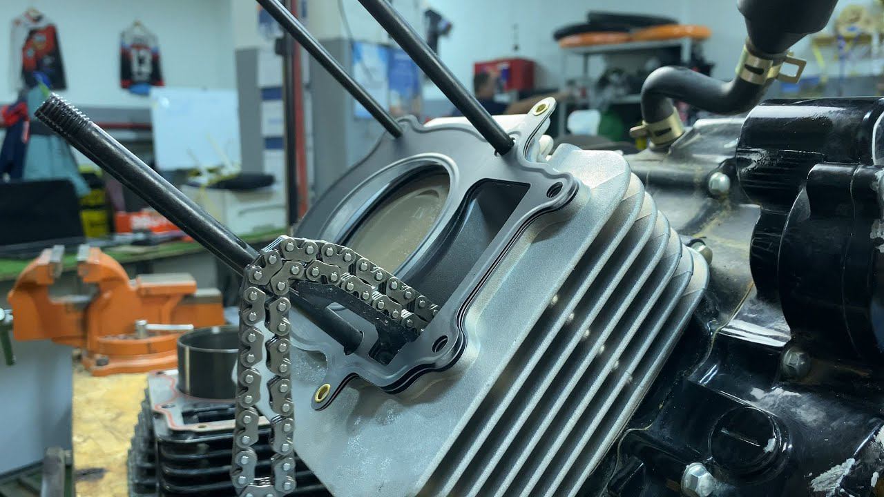 Установка БИГ БОРА 74ММ на 172 мотор ИНЖЕКТОР с баланс.валом. смотреть онлайн