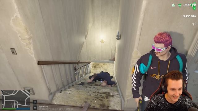 Я ЗАСТРЯЛ! ПОЛИЦЕЙСКАЯ ПОГОНЯ В ГТА 5 ОНЛАЙН! ТРОЛЛИНГ КОПОВ (GTA 5 ONLINE)