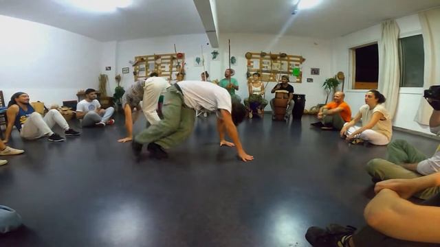 Capoeira Angola Athens - N'Golo Ia Muanda '22 Sept - Myron & Panos смотреть онлайн