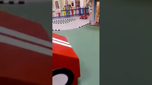Самый лучший детский развлекательный торговый центр. смотреть онлайн