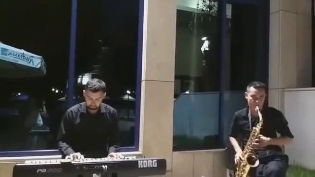 Cover on Keyboard And Saxophone - Joe Dassin - Et Si Tu N'Existais Pas смотреть онлайн