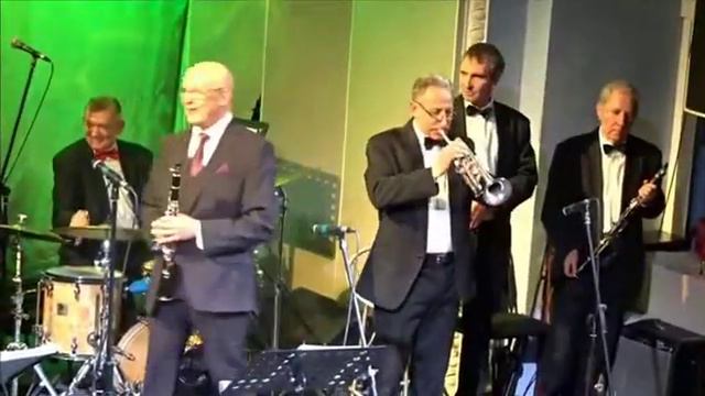 Ленинградский диксиленд "I've Found a New Baby" смотреть онлайн