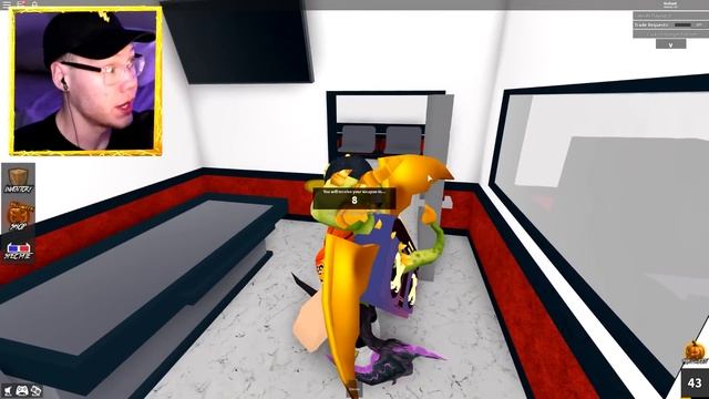 unboxing the NEW GODLY and THIS HAPPENED.. (Roblox Murder Mystery 2) смотреть онлайн