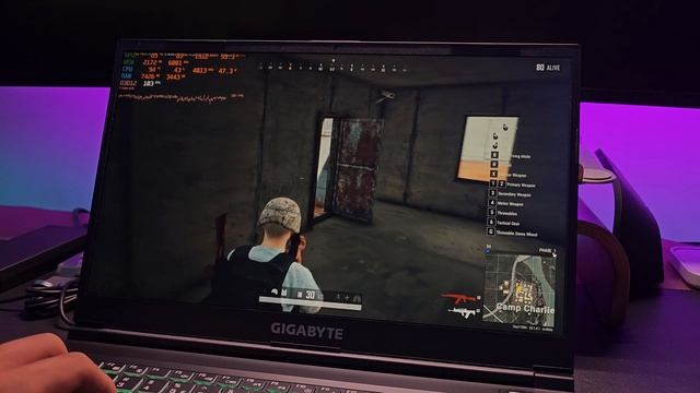 Chơi PUBG trên GIGABYTE G5 GE (i5-12500H, RAM 8GB DDR4, RTX 3050). смотреть онлайн