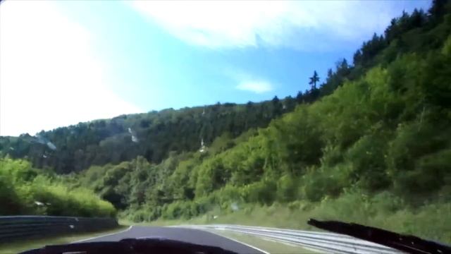 1972 Reliant Scimitar Around the Nurburgring - With A Breakdown Of Course смотреть онлайн