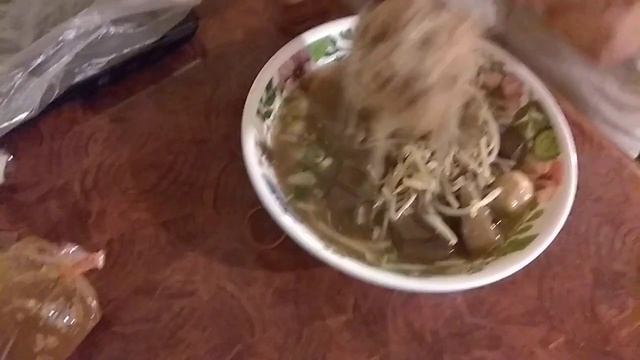 Unboxing Thai Dinner. смотреть онлайн