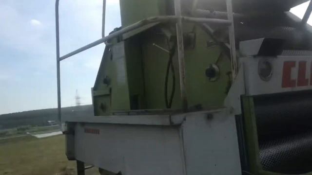 Заготовка сена рулонником KLASS62.работа в паре смотреть онлайн