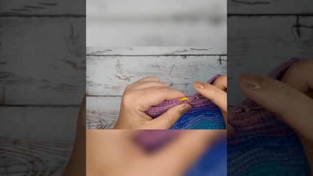 Как связать штанишки для игрушки крючком смотреть онлайн