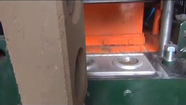 Станок по производству лего кирпича смотреть онлайн