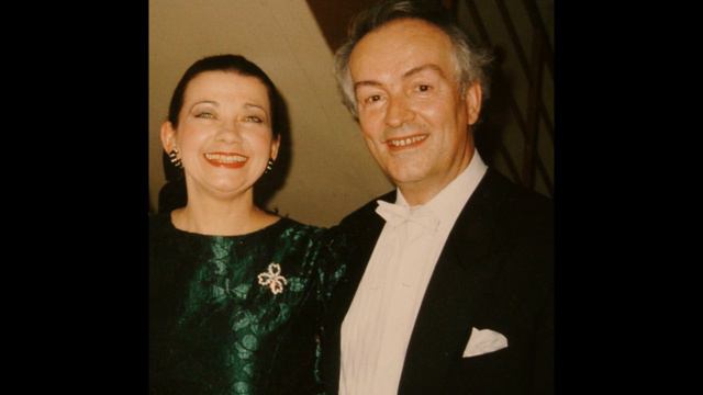 Regina Werner singt "Draußen in Sievering" von Johann Strauß смотреть онлайн