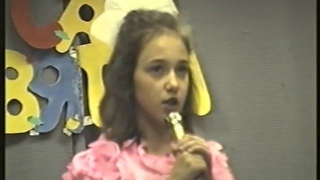 Ожившая кукла. По ниточке, по ниточке ходить я не желаю... смотреть онлайн