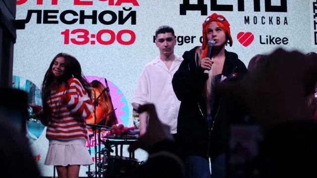 Как проходят сходки блогеров в Москве // SteshOK, Nika и Valerik TUSY, Юля Квинка и Виола в Депо