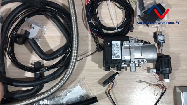Обзор комплектации Eberspacher Hydronic S3 4 кВт (Эбершпехер Гидроник С3 4 кВт) смотреть онлайн