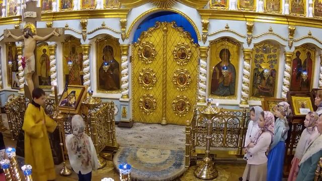 Неделя о мытаре и фарисее. Собор новомучеников и исповедников Церкви Русской. Литургия.