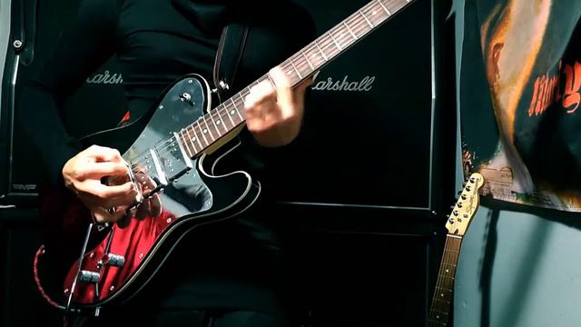 Marilyn Manson Lunchbox Guitar Cover смотреть онлайн