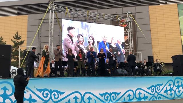 День Победы празднуют в Костанае. смотреть онлайн