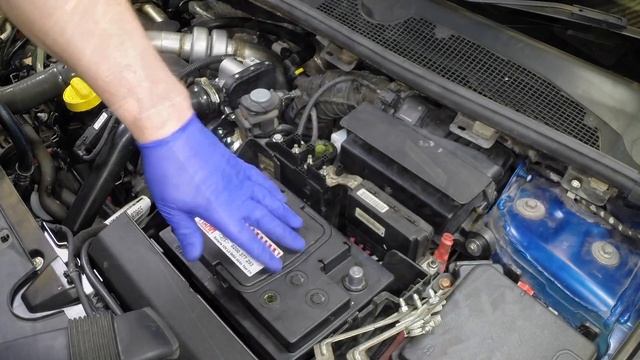 How to Replace the battery on the Renault Megane 2008 to 2014 смотреть онлайн