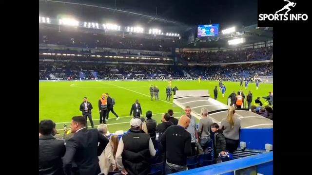 Mateo Kovacic runs off the pitch Almost Naked смотреть онлайн