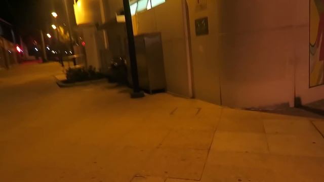 24 ЧАСА НА ПЛЯЖЕ В ГОНКОНГЕ смотреть онлайн